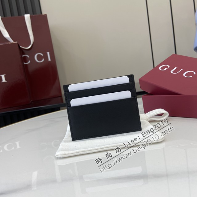 Gucci專櫃古馳最新款Emblem系列雙折卡片夾卡包名片夾 jh2603型號：818952